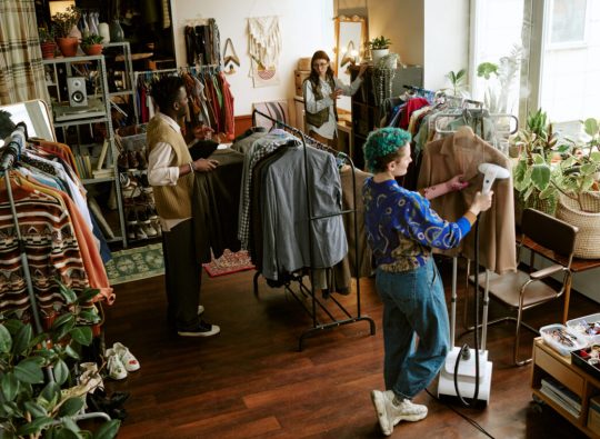 Lo shopping second-hand cresce: ecco perché interessa anche il garden retail